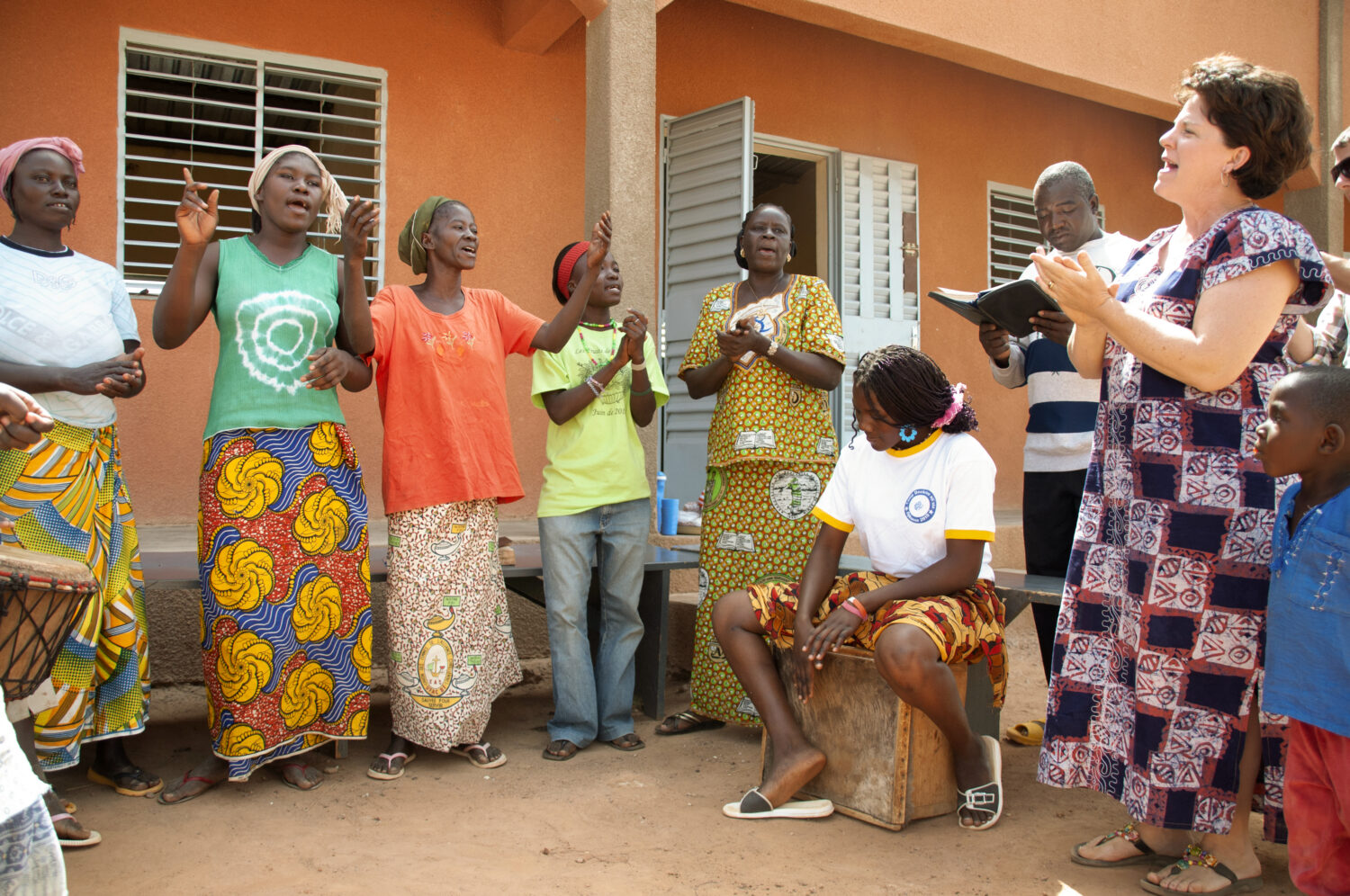 comment créer une association au burkina faso